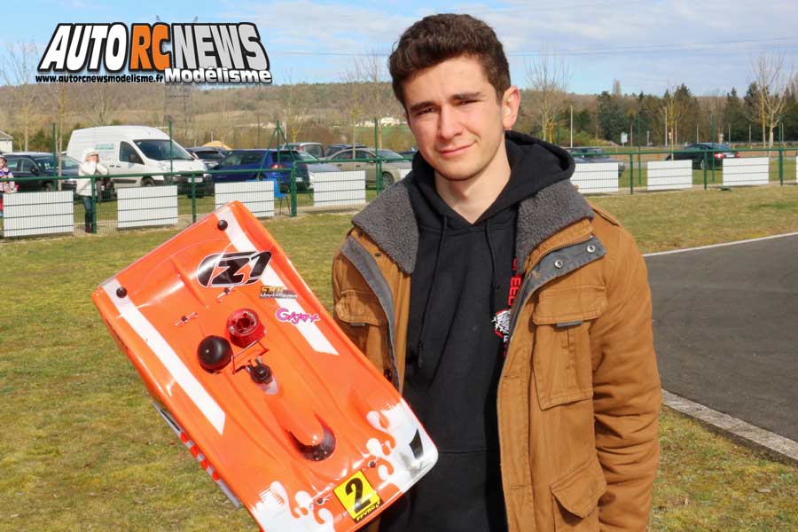 1ère cf piste 1/8ème classique et brushless à ingrandes club maci les 10 et 11 mars 2018.