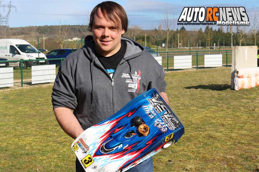 1ère cf piste 1/8ème classique et brushless à ingrandes club maci les 10 et 11 mars 2018.