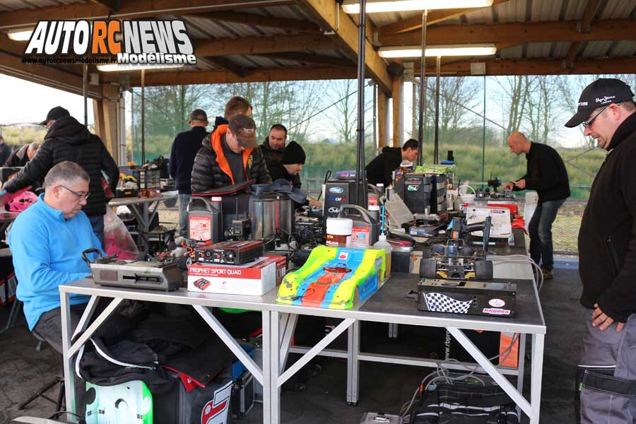 1ère cf piste 1/8ème classique et brushless à ingrandes club maci les 10 et 11 mars 2018.