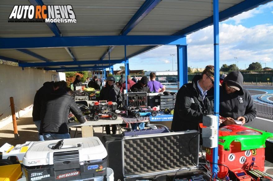 mini racing tour de provence à montpellier sur la piste amo, rallygame, db8sl et truck 1/10 brushless le 17 décembre 2017.