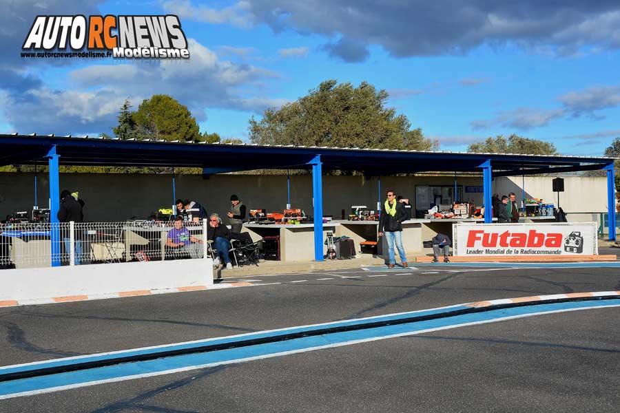 mini racing tour de provence à montpellier sur la piste amo, rallygame, db8sl et truck 1/10 brushless le 17 décembre 2017.