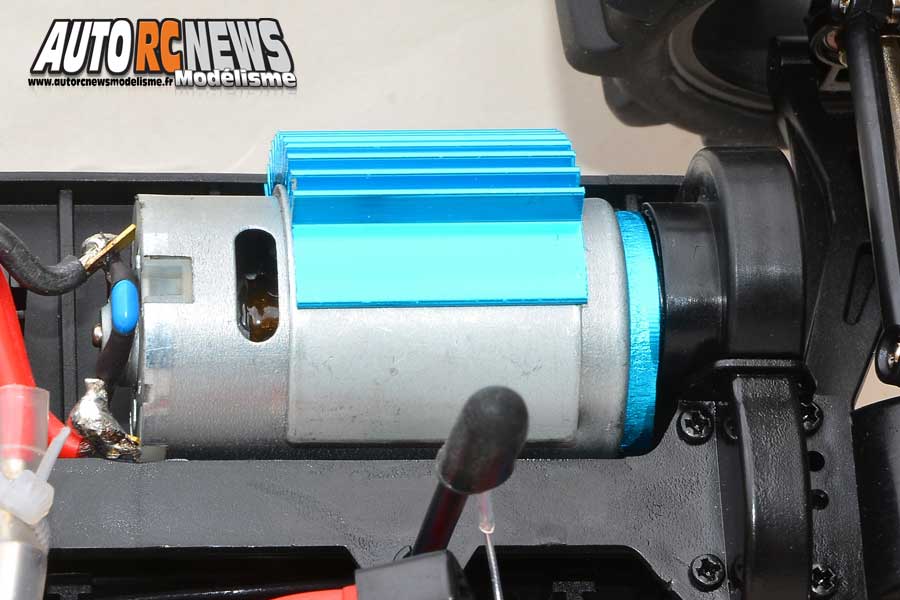 nouvelle série mini mhd 1/18 réf : z83001 distribuée par mhd pro à marly.