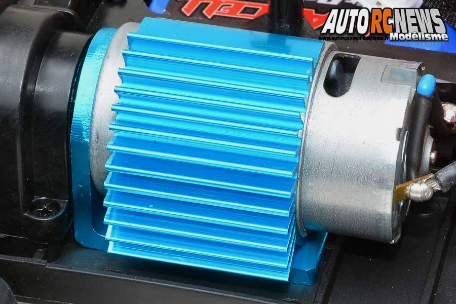 nouvelle série mini mhd 1/18 réf : z83001 distribuée par mhd pro à marly.