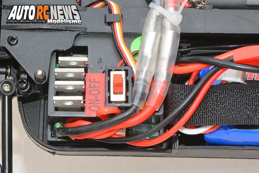 nouvelle série mini mhd 1/18 réf : z83001 distribuée par mhd pro à marly.