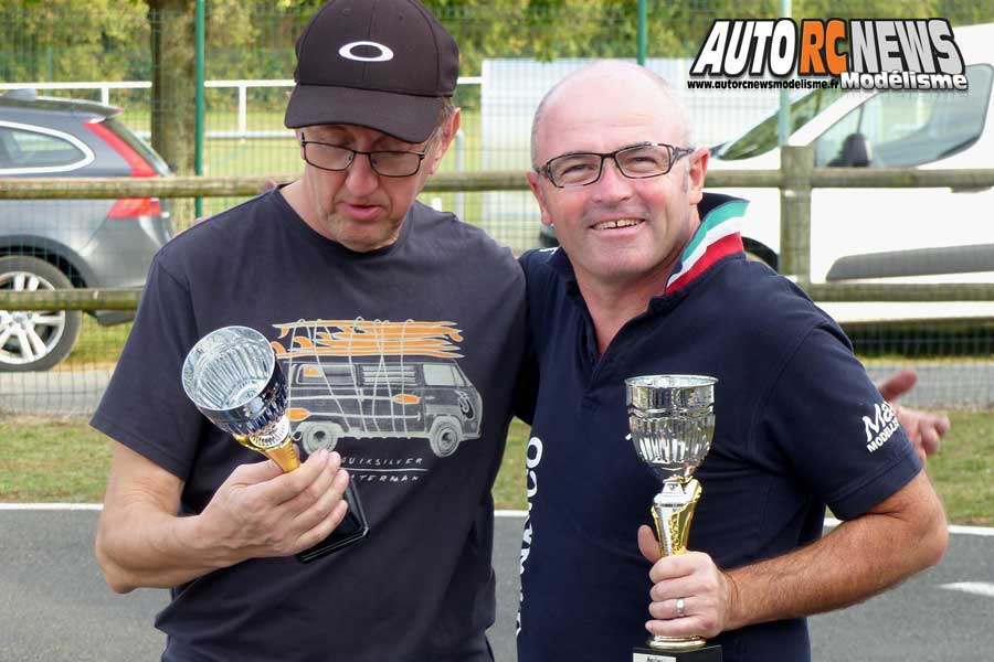 5ème cf piste 1/8ème classique thermique à neuville de poitou club modelespace les 23 et 24 septembre 2017.