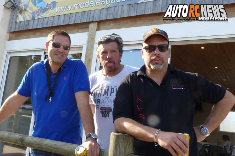 5ème cf piste 1/8ème classique thermique à neuville de poitou club modelespace les 23 et 24 septembre 2017.