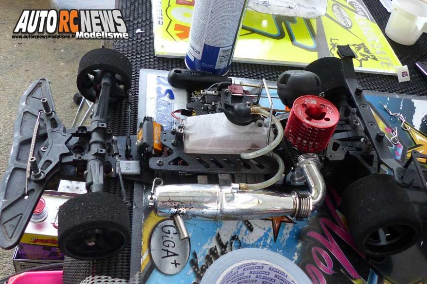 5ème cf piste 1/8ème classique thermique à neuville de poitou club modelespace les 23 et 24 septembre 2017.