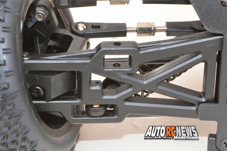 voiture absima ab2.4 buggy 1/10 rtr réf : 12205 avec moteur brushed distribué par gvp racing.