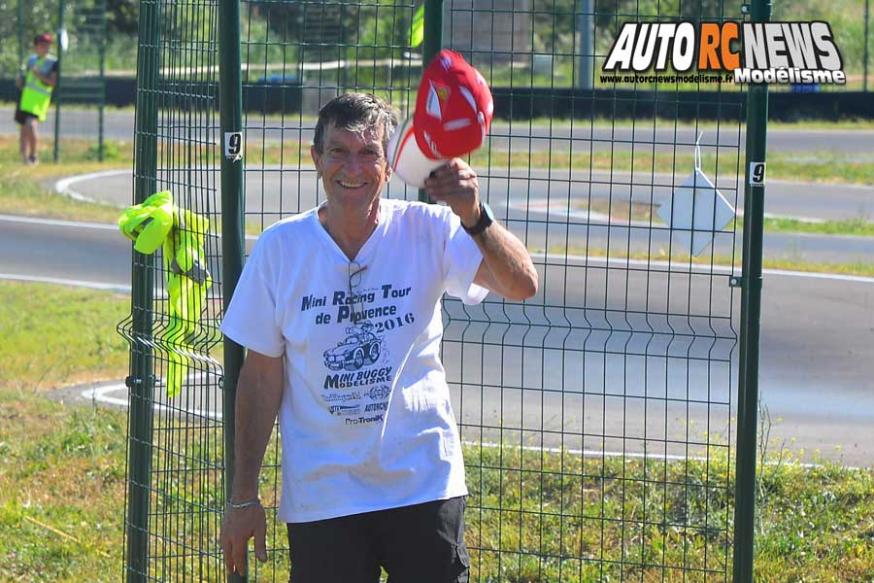 reportage finale du mini racing tour de provence à monteux au club amac le 10 juin 2017 circuit jean nougier.