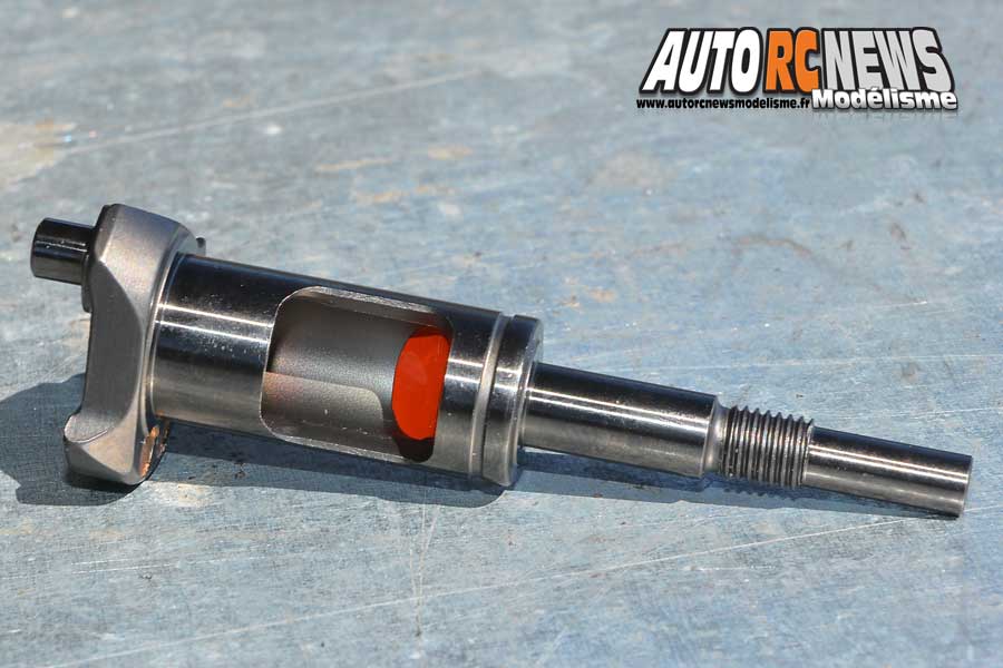 infinity on road 1/8 nitro d'alberto picco signée creation model