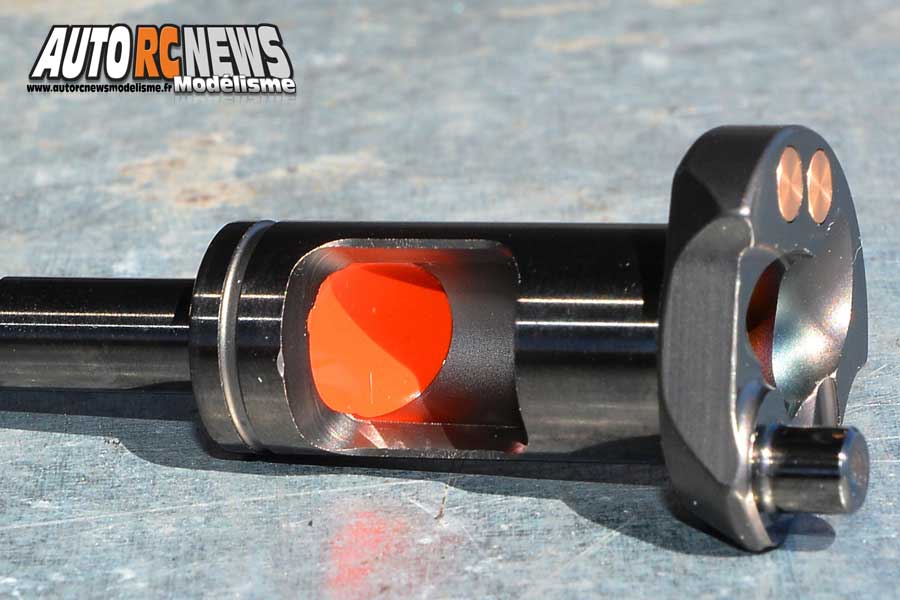 infinity on road 1/8 nitro d'alberto picco signée creation model
