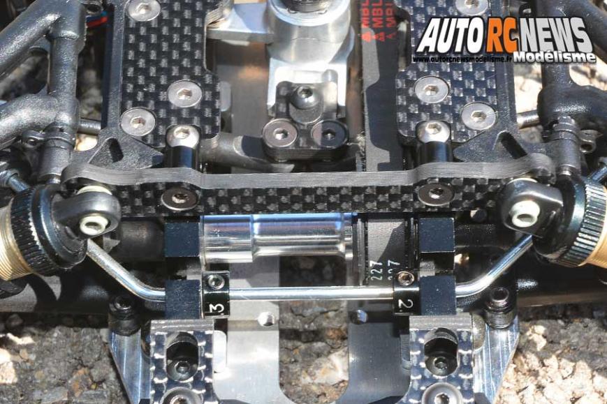 infinity on road 1/8 nitro d'alberto picco signée creation model