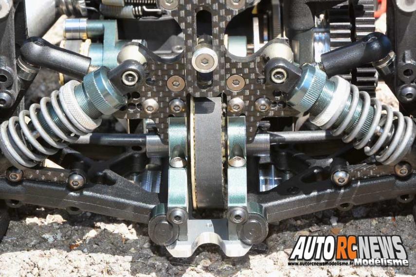 mugen mrx6 1/8 de robert pietsch à monteux