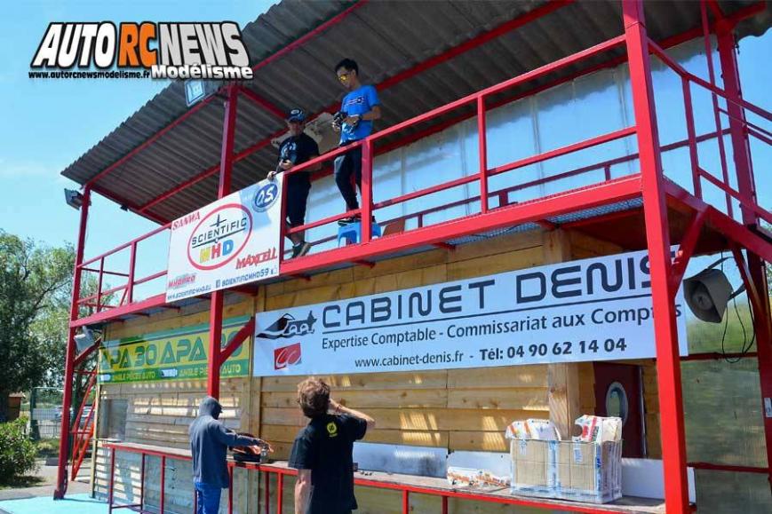 warm up du world 2017 de piste 1/8 thermique à monteux au club amac circuit jean nougier