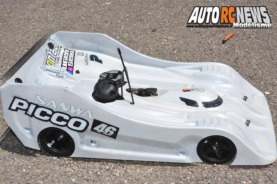 warm up du world 2017 de piste 1/8 thermique à monteux au club amac circuit jean nougier