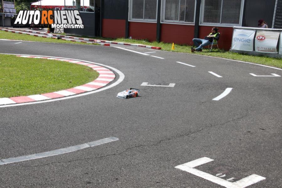 ens nitro séries piste 1/8 et 1/10 à mulhouse au club mccm du 19 au 21 mai 2017