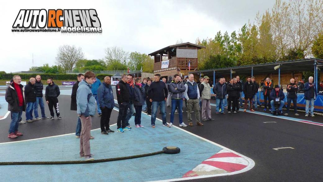 3ème cf piste 1/8 classique à tourlaville club tmb les 13 et 14 mai 2017.