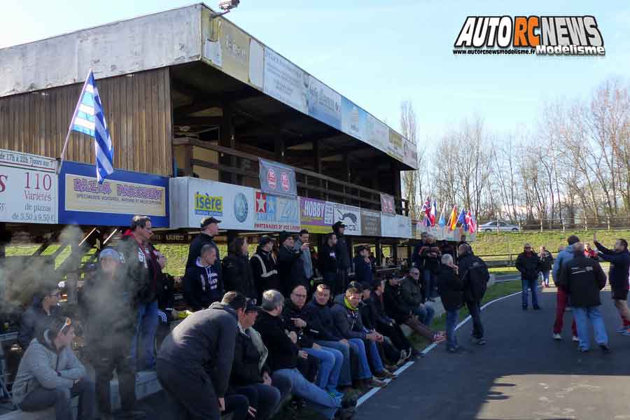 reportage 1ère cf piste 1/8 classique à grenoble club racg les 11 et 12 mars 2017.