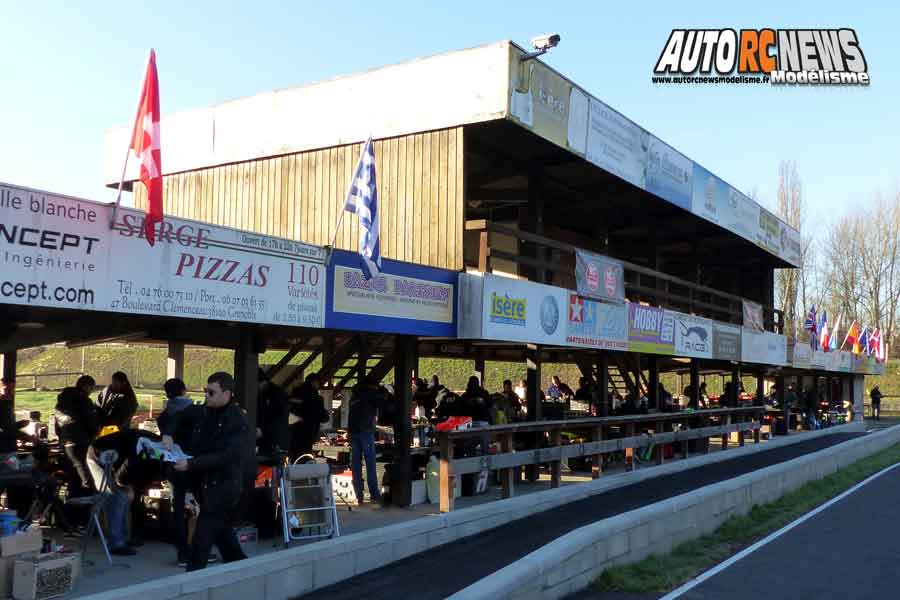 reportage 1ère cf piste 1/8 classique à grenoble club racg les 11 et 12 mars 2017.