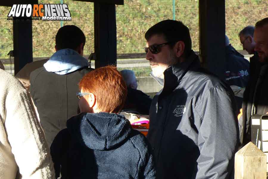 reportage 1ère cf piste 1/8 classique à grenoble club racg les 11 et 12 mars 2017.