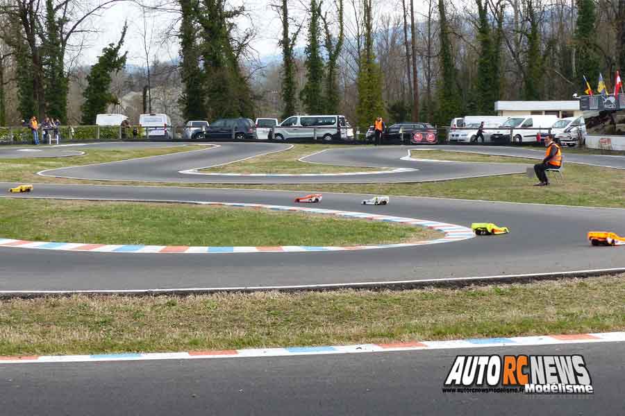 reportage 1ère cf piste 1/8 classique à grenoble club racg les 11 et 12 mars 2017.