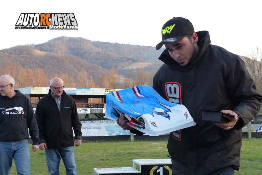 reportage 1ère cf piste 1/8 classique à grenoble club racg les 11 et 12 mars 2017.