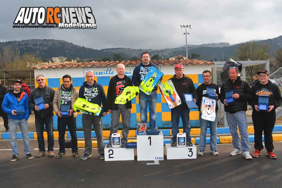 1ère cf piste 1/8ème libre thermique à marseille au club mmm saint menet les 11 et 12 mars 2017.