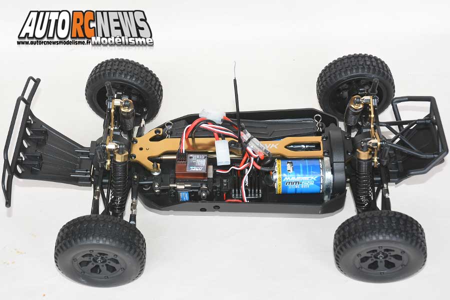 voiture électrique maverick strada dt brushed 1/10 4 x 4 rtr réf : mv12620 distribuée par avio et tiger