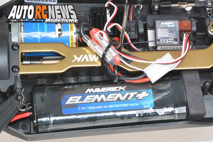 voiture électrique maverick strada dt brushed 1/10 4 x 4 rtr réf : mv12620 distribuée par avio et tiger