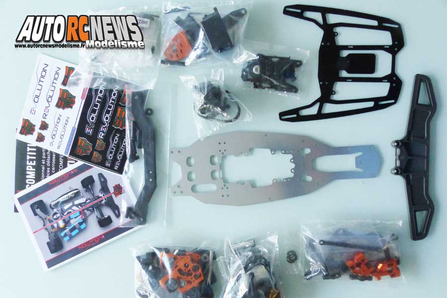 tutoriel de montage de la spm évolution brushless distribuée par spm modélisme à nice.