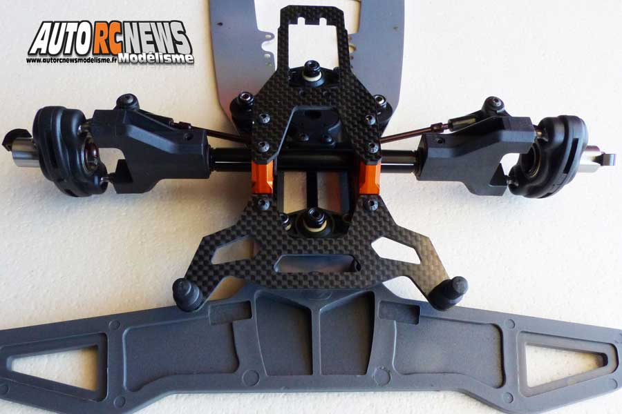 tutoriel de montage de la spm évolution brushless distribuée par spm modélisme à nice.