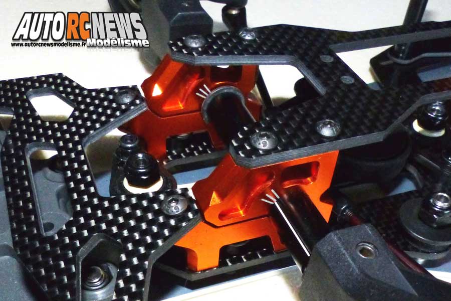 tutoriel de montage de la spm évolution brushless distribuée par spm modélisme à nice.