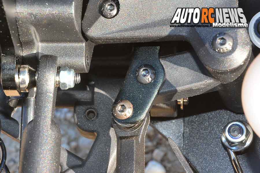 essai t2m pirate 8.6 rtr 1/8 4wd thermique réf : t4793 distribué par t2m à faulquemont