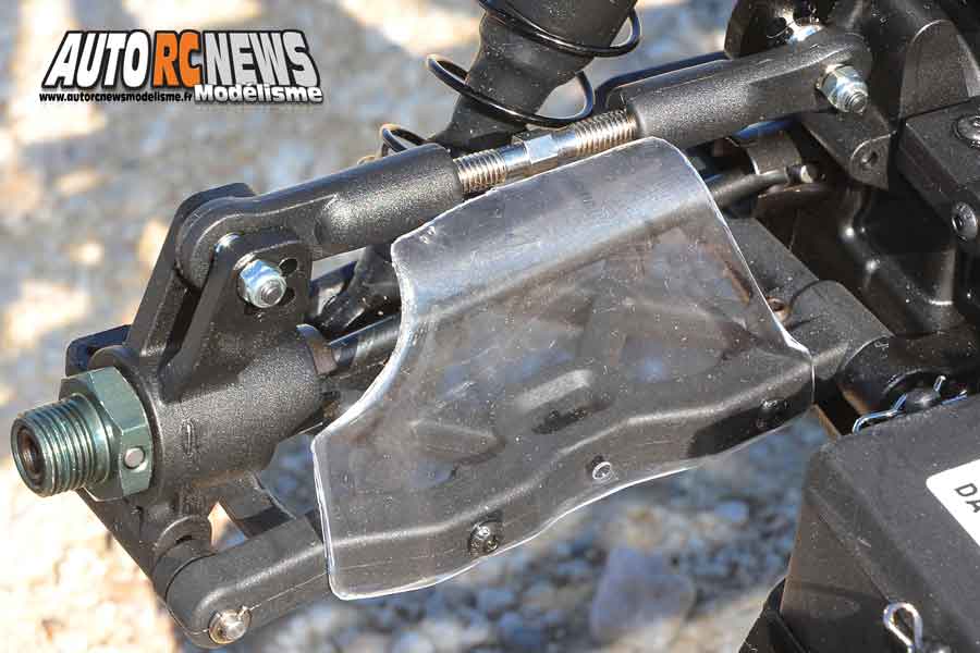 essai t2m pirate 8.6 rtr 1/8 4wd thermique réf : t4793 distribué par t2m à faulquemont