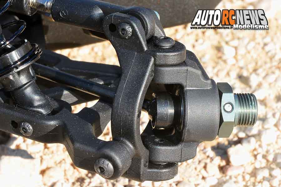 essai t2m pirate 8.6 rtr 1/8 4wd thermique réf : t4793 distribué par t2m à faulquemont