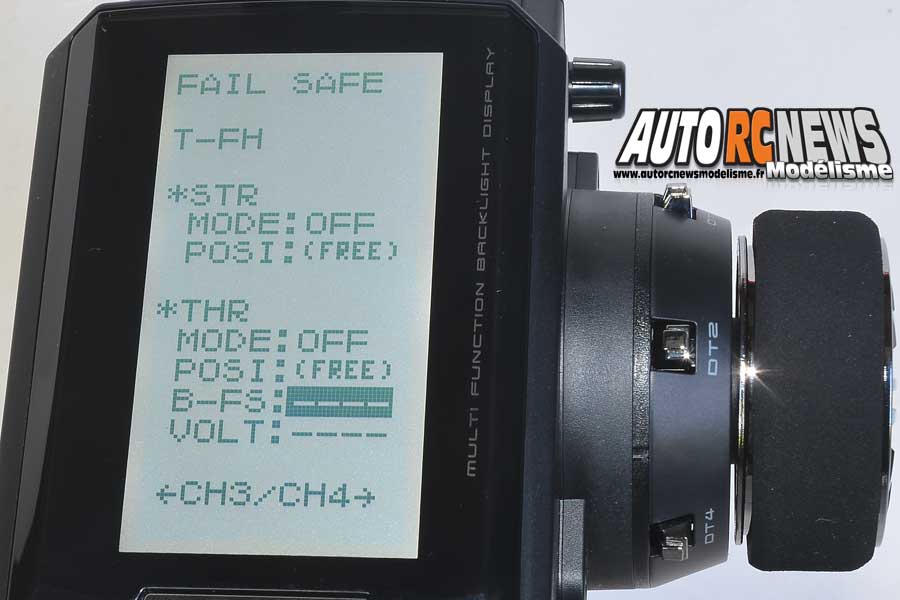émetteur futaba 4pv en 2,4 ghz + récepteur r304sb réf : 01000030