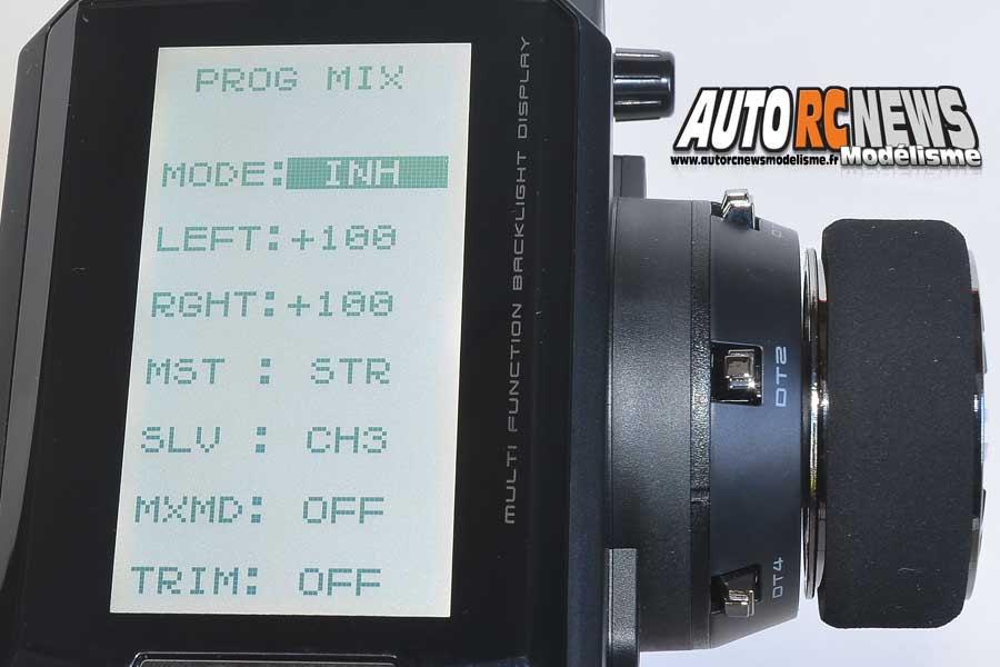 émetteur futaba 4pv en 2,4 ghz + récepteur r304sb réf : 01000030