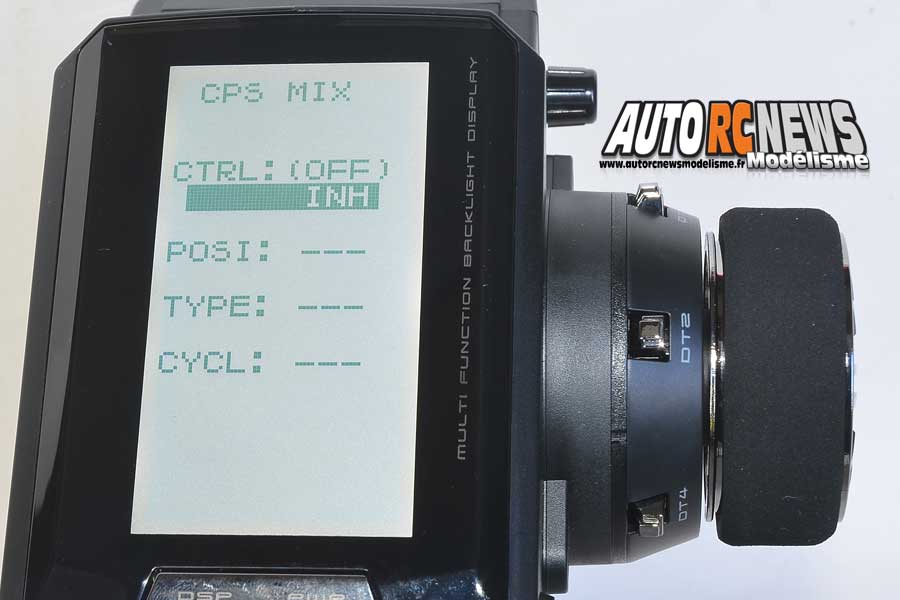 émetteur futaba 4pv en 2,4 ghz + récepteur r304sb réf : 01000030