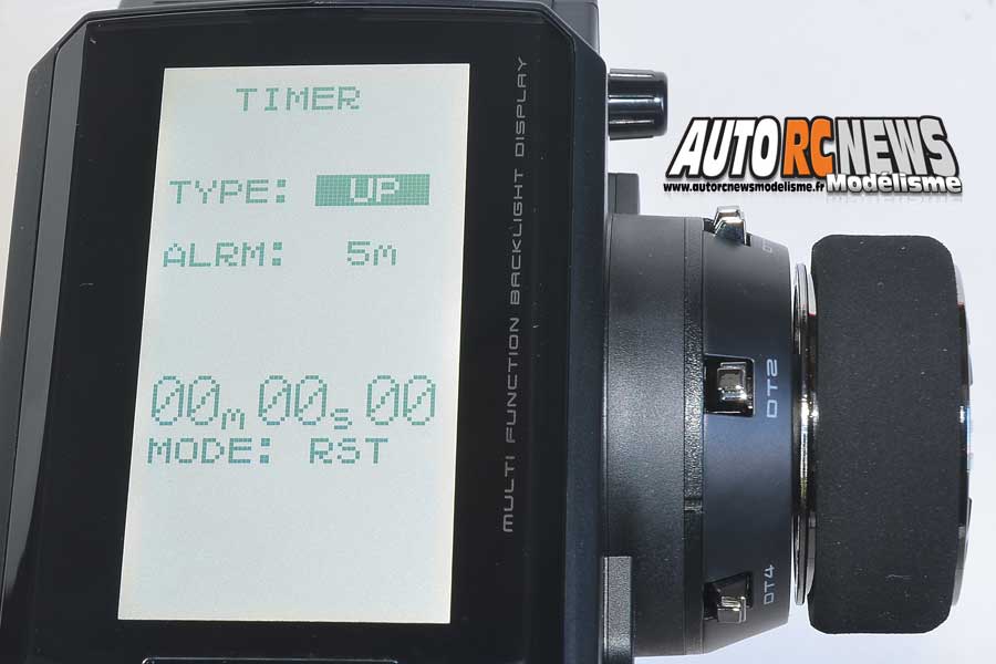 émetteur futaba 4pv en 2,4 ghz + récepteur r304sb réf : 01000030