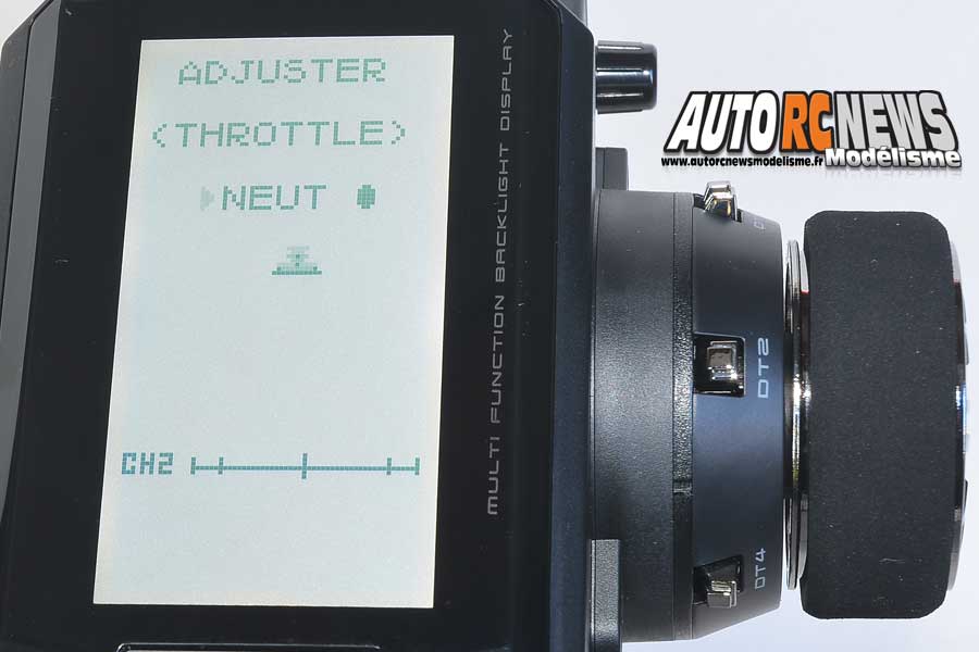émetteur futaba 4pv en 2,4 ghz + récepteur r304sb réf : 01000030