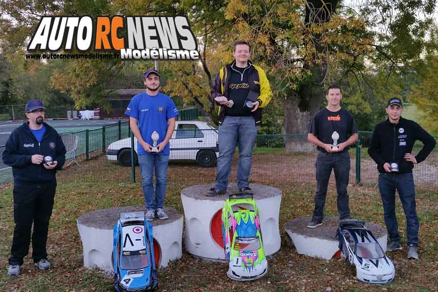 coupe de noël piste 1/5 f1, ff, gt à angoulême club arca16 les 29 et 30 octobre 2016