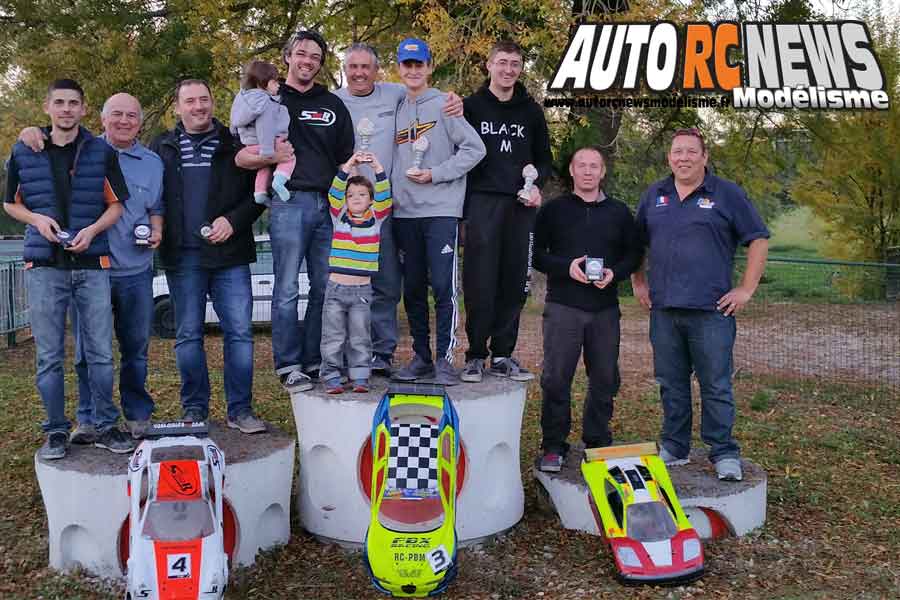 coupe de noël piste 1/5 f1, ff, gt à angoulême club arca16 les 29 et 30 octobre 2016
