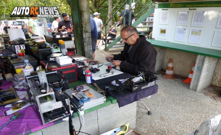6ème cf piste 1/8 classique à lentilly club rccl les 10 et 11 septembre 2016