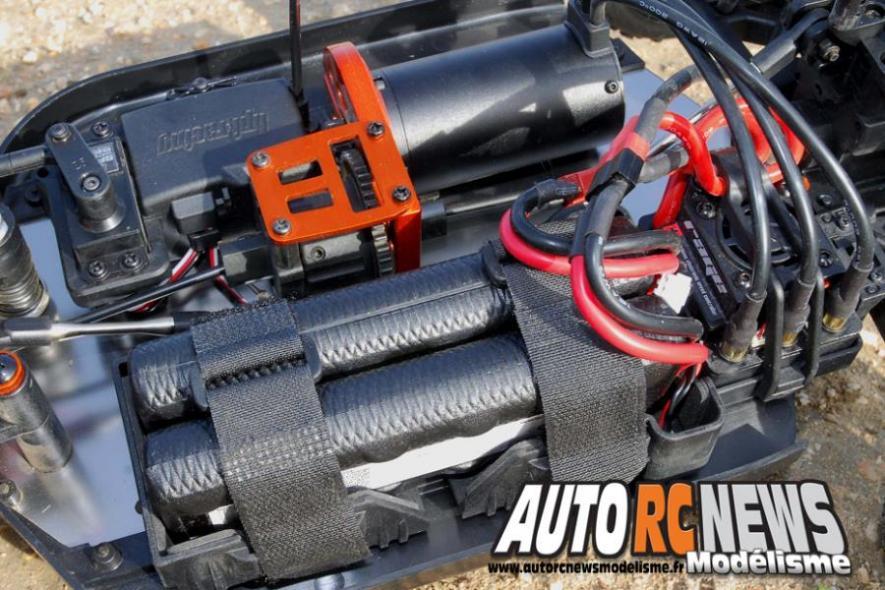 hpi trophy buggy flux réf : 107016 le tt 1/8 brushless le plus vendu chez hpi