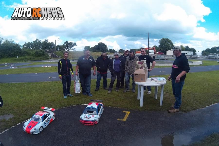 24 heures de besançon piste 1/5ème les 18 et 19 juin 2016 sur la piste du car située route de besançon 25410 à pouilley français.