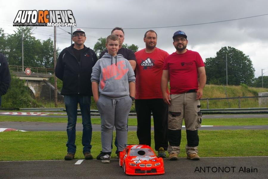 24 heures de besançon piste 1/5ème les 18 et 19 juin 2016 sur la piste du car située route de besançon 25410 à pouilley français.
