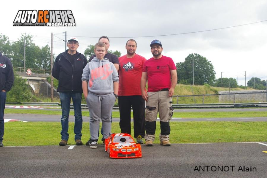 24 heures de besançon piste 1/5ème les 18 et 19 juin 2016 sur la piste du car située route de besançon 25410 à pouilley français.