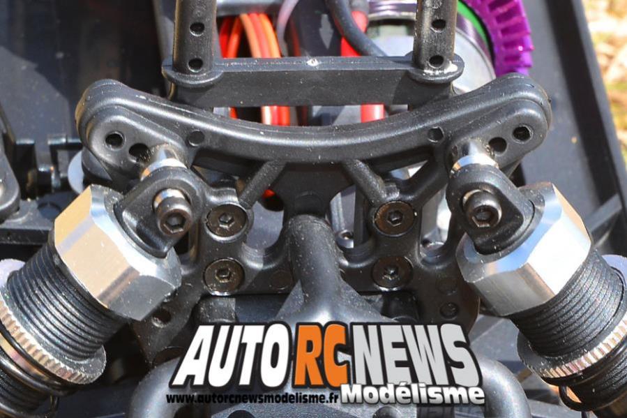 essai mhdpro moab rock racer 1/10 réf : Z6000018 distribué par scientific mhd