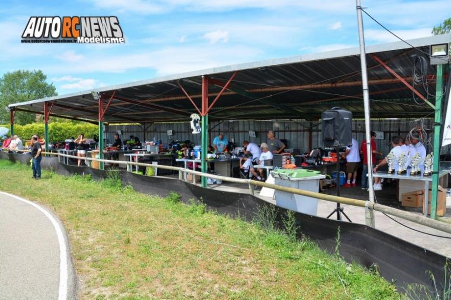 reportage finale du mini racing tour de provence à monteux au club amac le 11 juin 2016 circuit jean nougier.