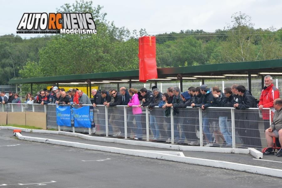 reportage 3ème cf piste 1/8 élite et national à mâcon camm circuit alexandre quillien les 11 et 12 juin 2016.